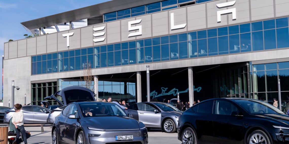 Tesla-Model-Y-Auslieferungen-Deutschland