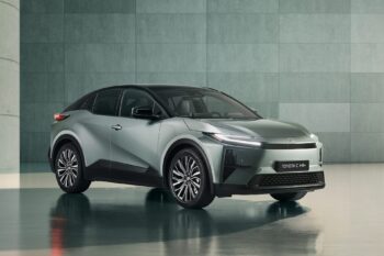 elektroauto-toyota-c-hr