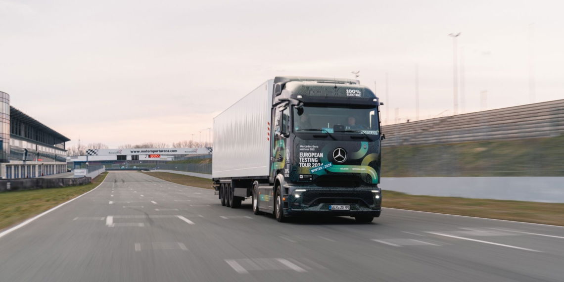 Mercedes-Benz Trucks / Daimler Trucks