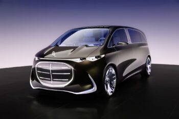 Mercedes-V-Klasse-Van-EA