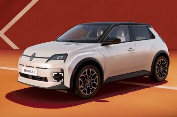 Renault 5 E-Tech Electric Roland-Garros