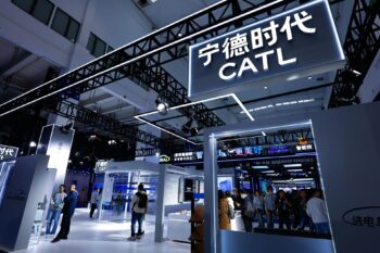 Batteriehersteller CATL sammelt Milliarden ein