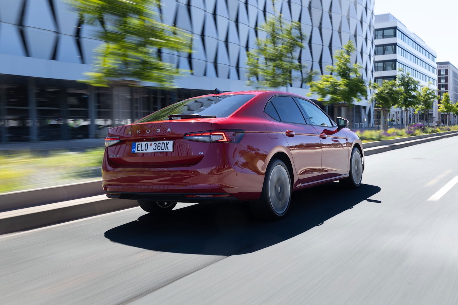Skoda Superb Plug-in-Hybrid im Test: Wer will da noch einen Diesel?