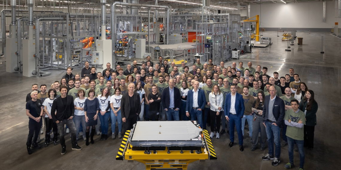 seat-cupra-martorell-batteriesysteme-e-autos