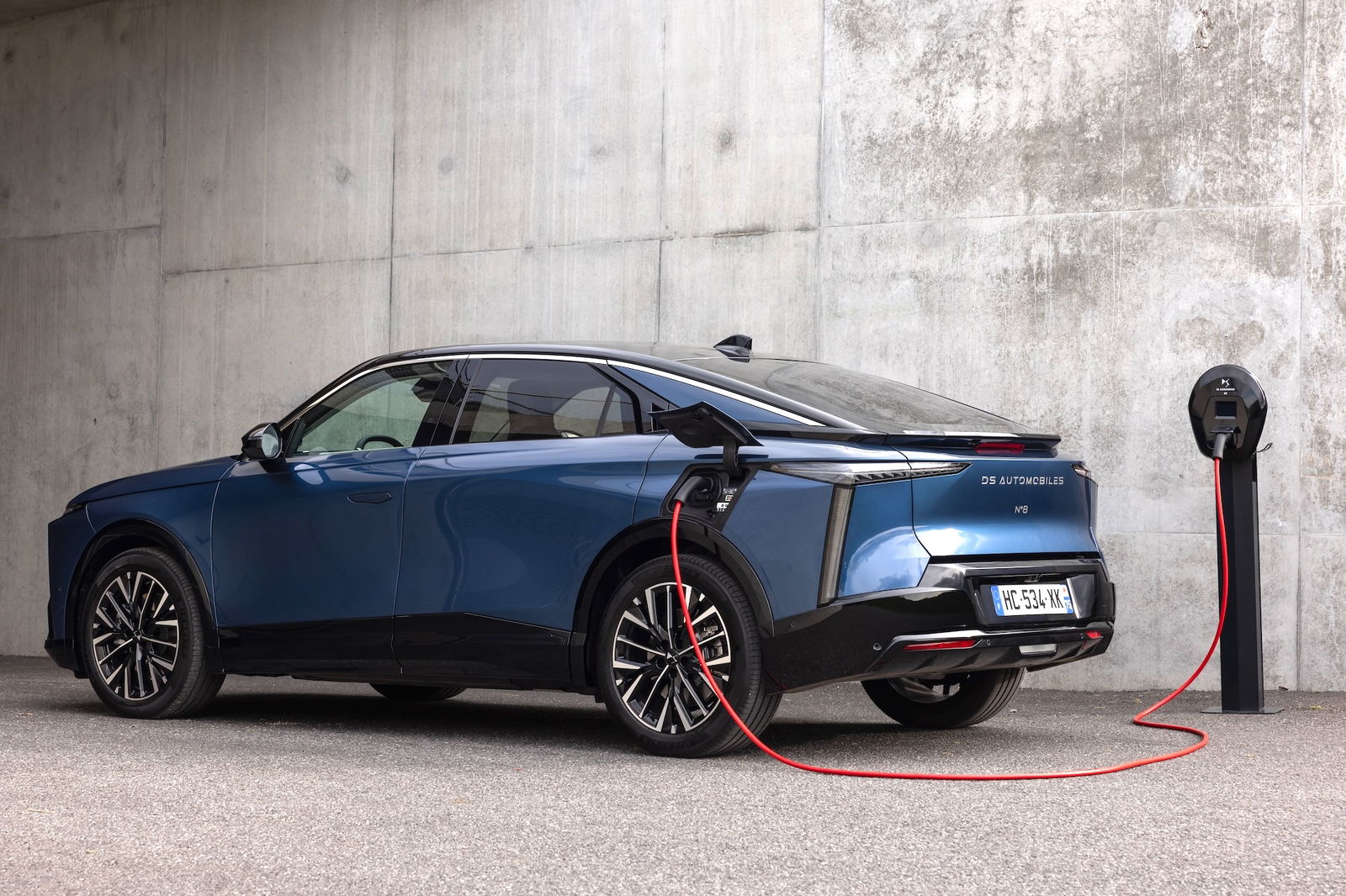 DS-N-8-Allradvariante-jetzt-in-g-nstigerer-Basisversion