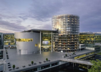 VWs Gläserne Manufaktur wird zum Forschungsstandort umgebaut