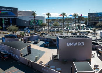 Autohersteller auf der CES: Blasse Nummer im strahlenden Schein