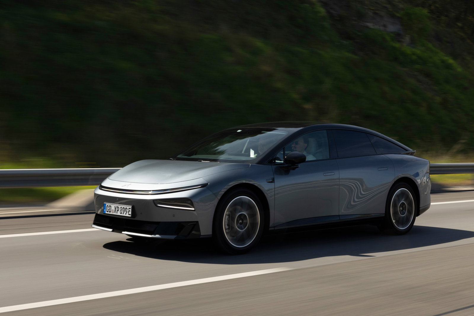 Diese 7 E-Autos sind sehr effiziente Schnelllade-Champions Elektroauto News